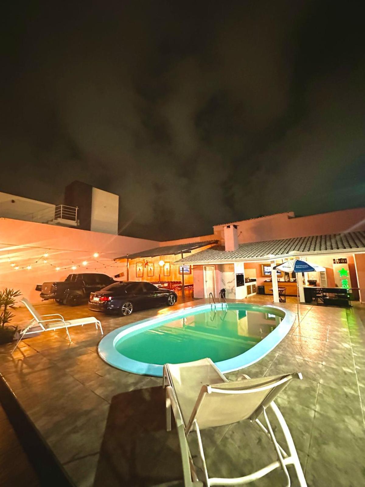 Casa / Pousada Penelope Bed & Breakfast Balneario Camboriu Exterior photo