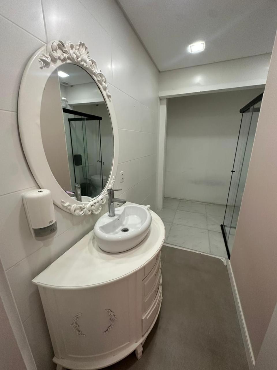 Casa / Pousada Penelope Bed & Breakfast Balneario Camboriu Exterior photo