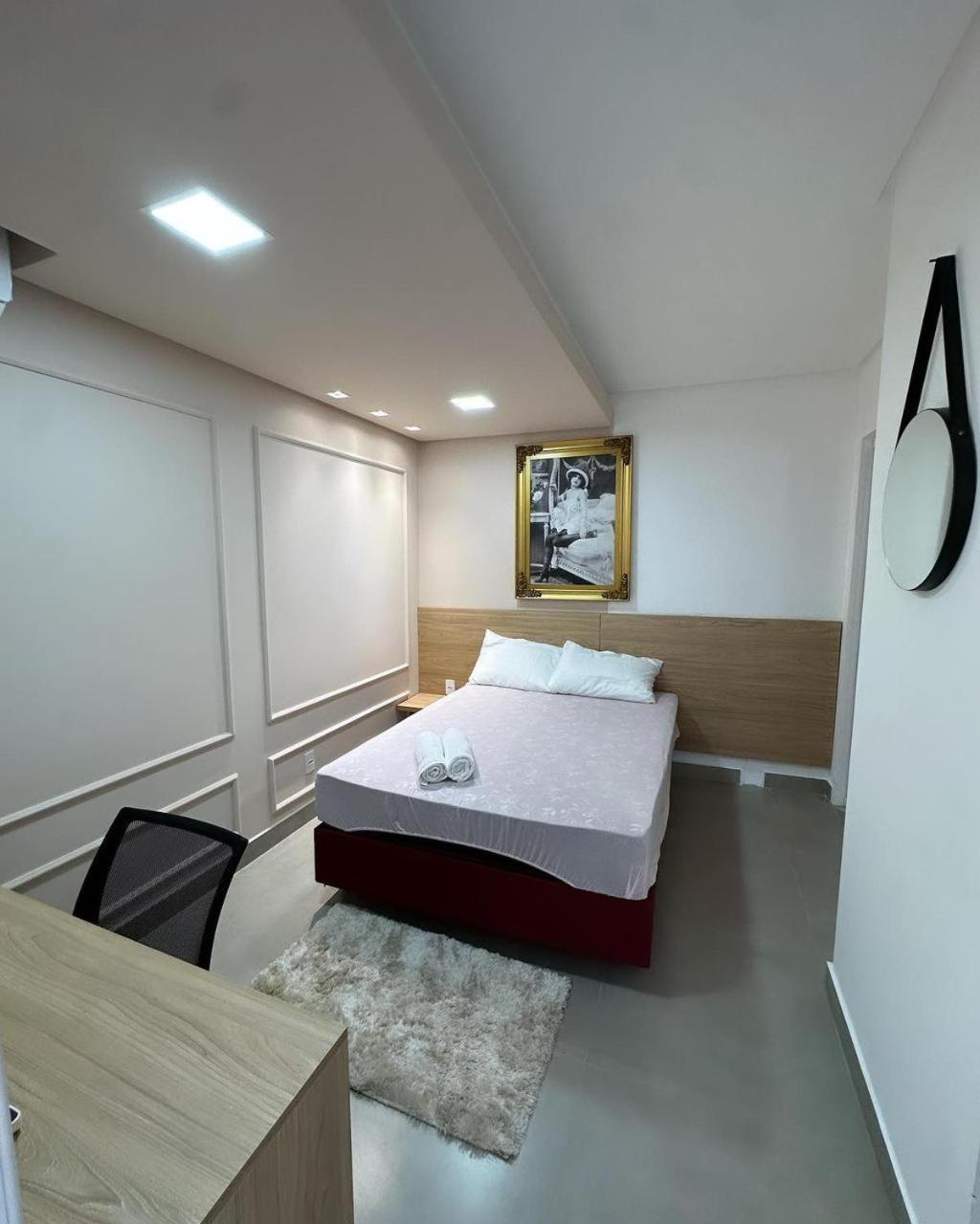 Casa / Pousada Penelope Bed & Breakfast Balneario Camboriu Exterior photo